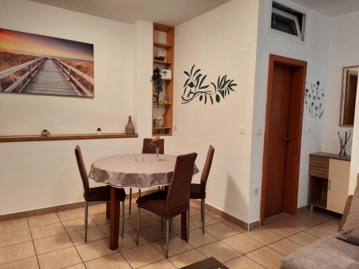 Appartement App Vito à Selce Extérieur photo